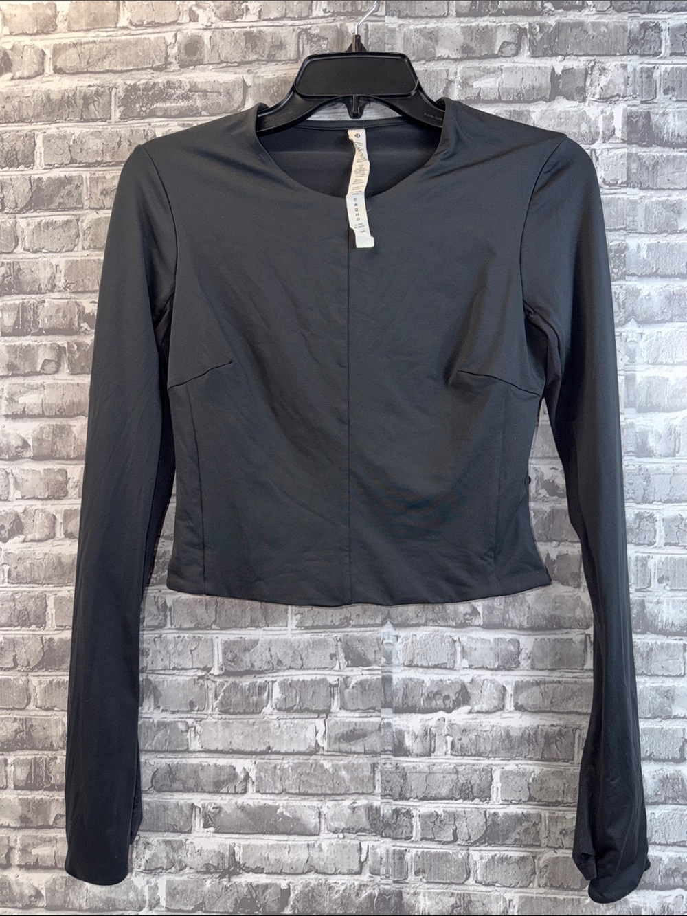 lululemon athletica Black Long-Sleeve Athletic Top